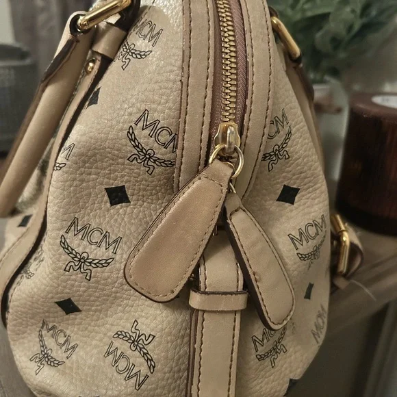 MCM Beige Monogram Satchel with Pink-Trim Wallet - Picture 5 of 13